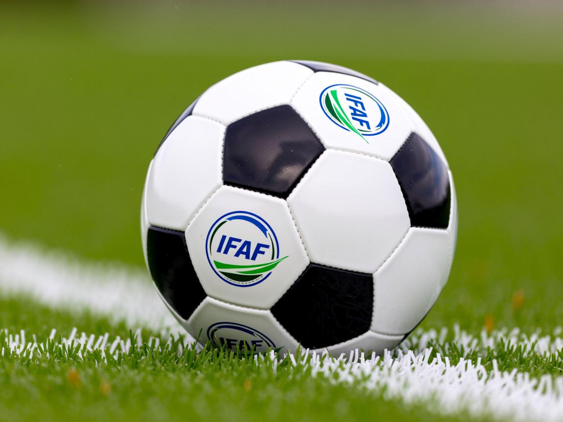 九游娱乐app官网-“电动冲浪：马鞍山赛场极速与环保并行，观众热血沸腾”  第1张